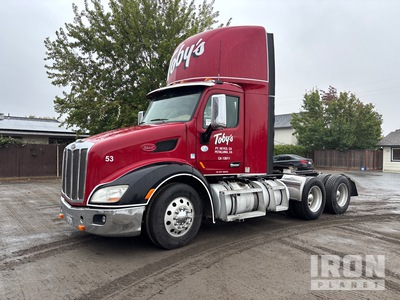 2015 Peterbilt 579 6x4 Ciągnik siodłowy T/A z kabiną dzienną