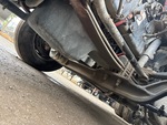 4 Underbody - Truck with Steer Axle