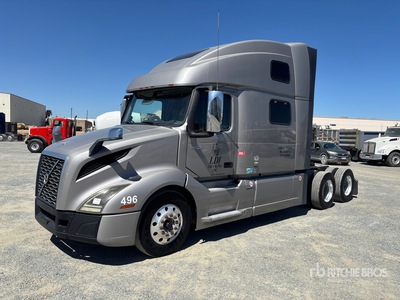 2019 Volvo VNL 6x4 T/A Dagcabine Trekker