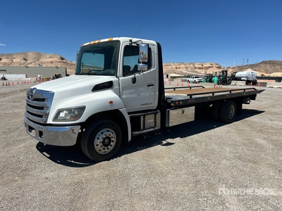 2017 Hino 258 4x2 Rollback Truck
