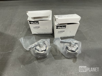 (12) Parker-Hannifin 8411E6D2P Plug Valves