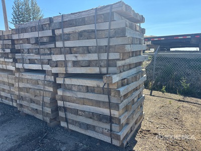 Quantity of (4) Pallets of Palettes pour pieplines
