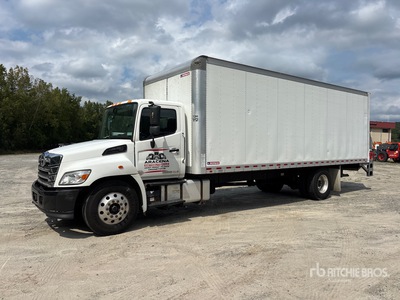2022 Hino L6 4x2 Autocarro furgonato
