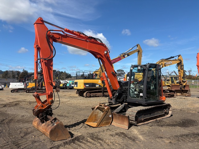 2013 Hitachi ZX85USB-5A Tracked Excavator 2013 Hitachi ZX85USB-5A Tracked Excavator