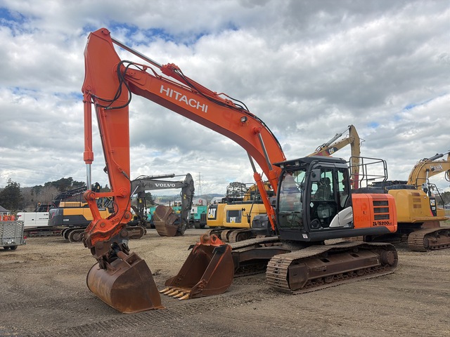 2016 Hitachi ZX200LC-5G Tracked Excavator 2016 Hitachi ZX200LC-5G Tracked Excavator