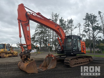 2016 Hitachi ZX225USLC-5B Tracked Excavator