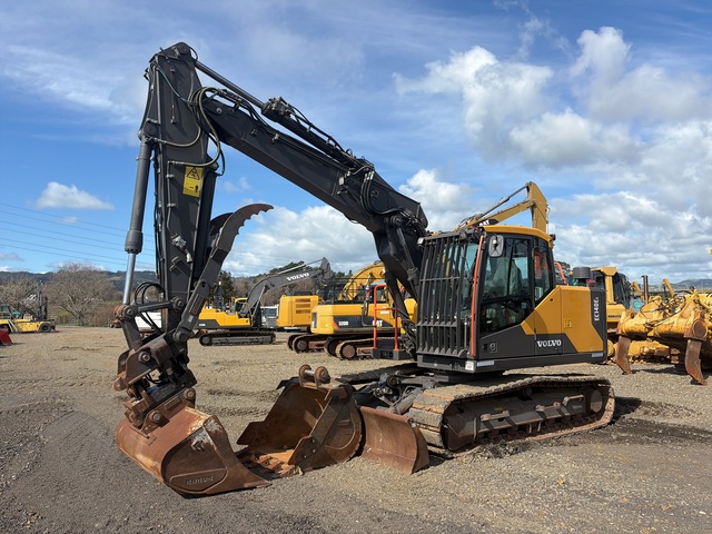 2022 Volvo EC140EL Tracked Excavator 2022 Volvo EC140EL Tracked Excavator