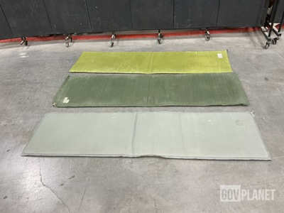 (36) Self-Inflating Sleeping Mats