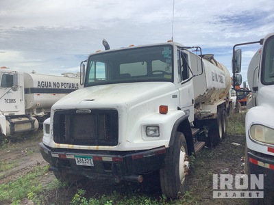 2003 Freightliner FL80 Water Truck