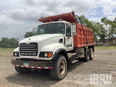 2006 Mack CV713 6x4 Autocarro ribaltabile 2 assi