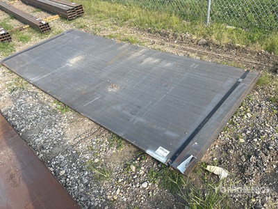 Quantity of (2) 2025 Kit Containers 5 ft x 12 ft 3/4 inch thick Płyty stalowe