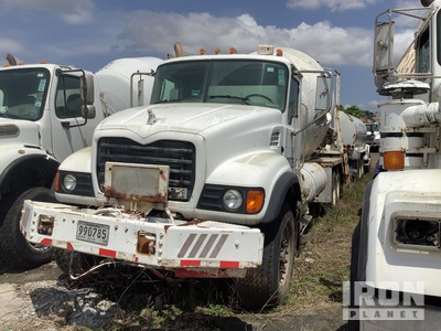 2002 Mack CV713 Mixer Truck (Inoperable)