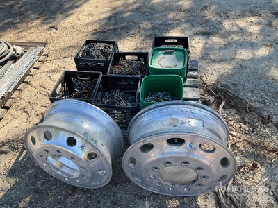 Quantity of Tire Chains