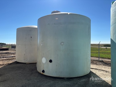 9000 gal Poly Storage Tank