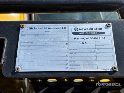 2016 New Holland CR8.90 Combine Harvester