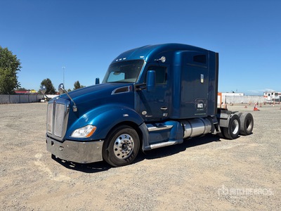 2019 Kenworth T680 6x4 T/A Sleeper Truck Tractor