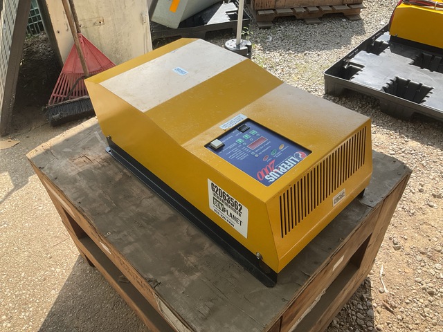Hawker Life-Plus 2000 Forklift Battery Charger