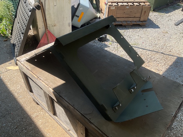 (2) Heil Trailer M311-2839 Splash Guards