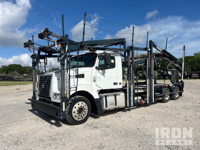 2012 Volvo VAH Car Carrier Truck