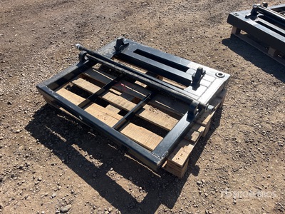 1000 mm Bale Forks (Unused)