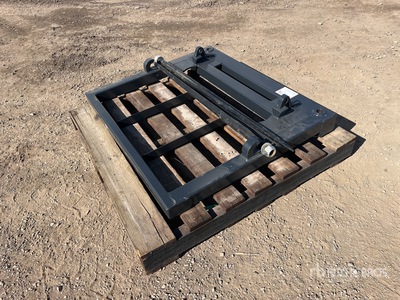 1000 mm Bale Forks (Unused)