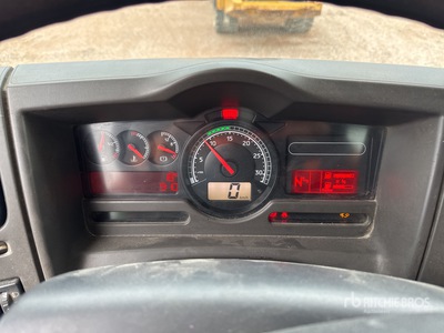 2008 Renault Kerax 380 Camion Benne Avec Grue Kipper-Lkw mit Kran