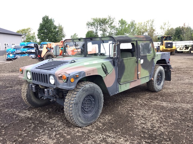 2005 AM General M1097A2 HMMWV 4 Door Soft Top w/Truck Body
