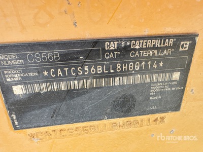 2012 Cat CS56B Compacteur à tambour lisse
