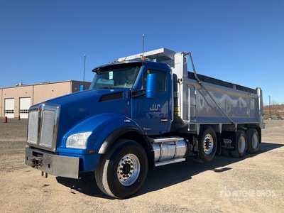 2018 Kenworth T880 8x4 Wywrotka Tri/A