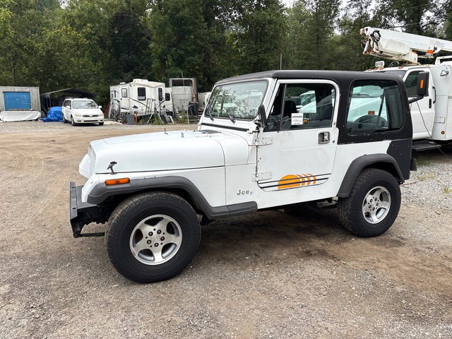 1992 Jeep Wrangler 4WD SUV