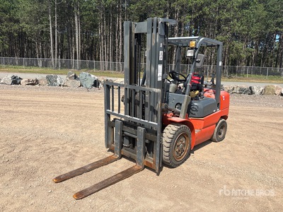 Heli FG60PAD 5150 lb Forklift