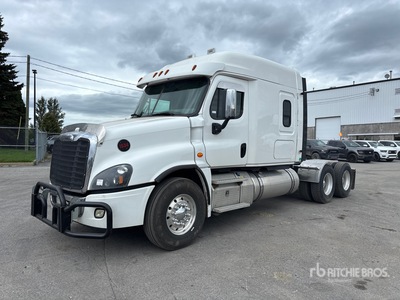 2018 Freightliner Cascadia 125 6x4 Ciągnik siodłowy T/A z kabiną sypialną