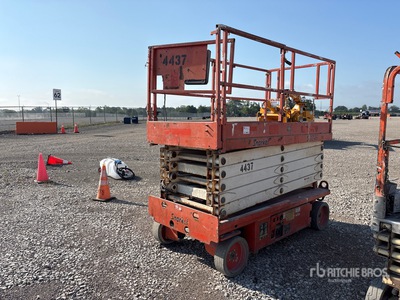 2007 Snorkel S3246 4x4 Electric Elevador de tijera