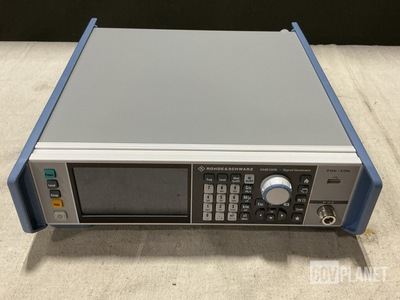 Rohde & Schwarz SMB100M Signal Generator
