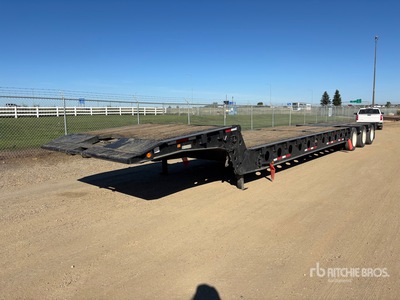 1997 Aspen 50 ft Folding Neck Trailer