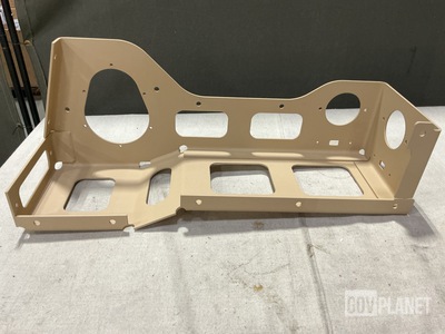 (8) Oshkosh 3906167 Fender Braces