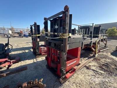 2016 Raymond 560-OPC30TT 1125 lb Order Picker