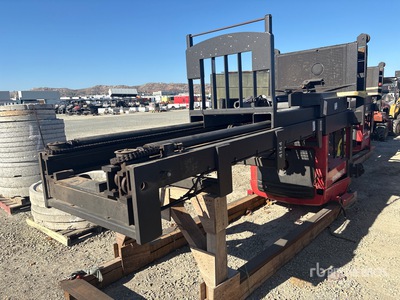 2016 Raymond 560-OPC30TT 1125 lb Order Picker