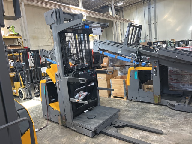 2024 Jungheinrich EKS314 3000 lb Order Picker 2024 Jungheinrich EKS314 3000 lb Order Picker