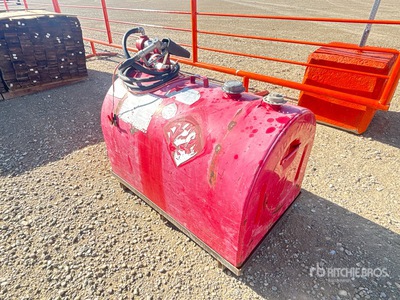 590 L Fuel Tank