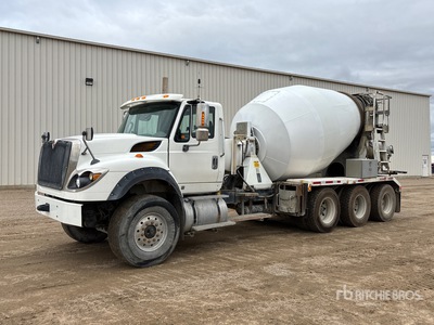 2013 International WorkStar 7600 8x6 Betonomieszarka