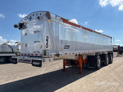 2022 Stargate 32 ft Tri/A Aluminum End Dump Trailer