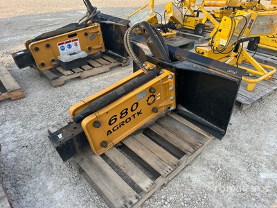 2021 Agrotk SSHH680 Schranklader Breker