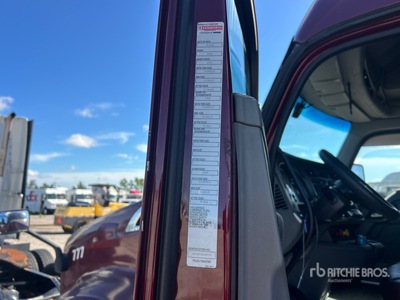 2019 Kenworth T680 3- Achs Sattelzugmaschine mit Schlafkabine