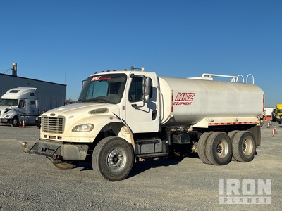 2015 Freightliner M2 106 4000 gal 6x4 Water Truck