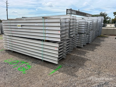 Quantity of (12) Pallets of Aluminum Trays Divers  (Unused)