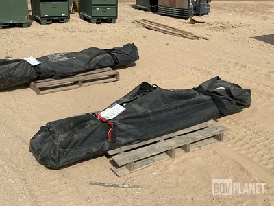 Outdoor Venture End Pole Set