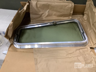 (10) Cat 2G4480 Vehicular Windows