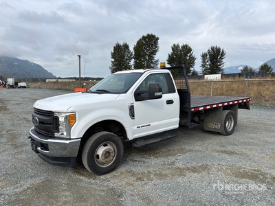 2017 Ford F-350 XL 4x4 Table Top Truck