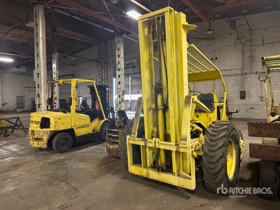 Pneumatic Tire Forklift